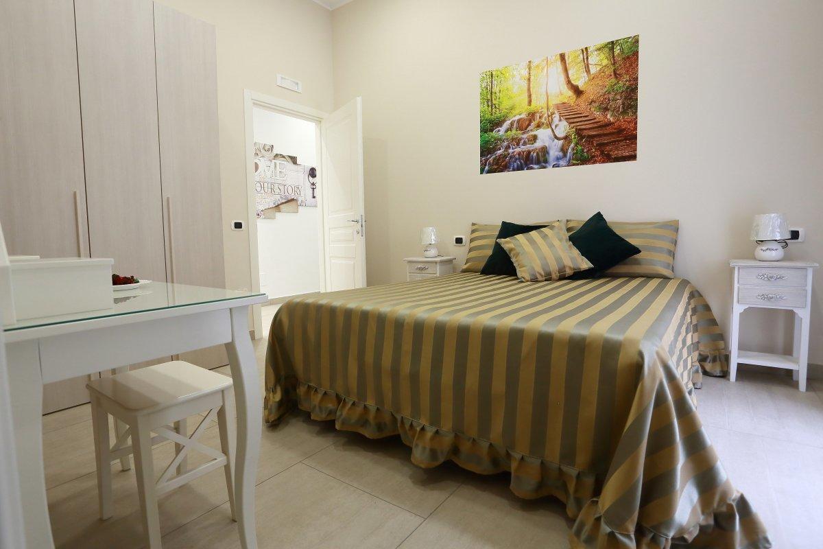 B&B Rosolino Наполи Екстериор снимка