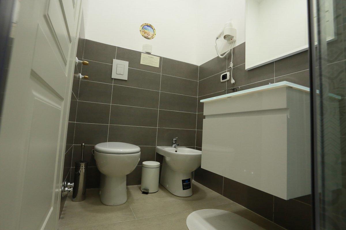 B&B Rosolino Наполи Екстериор снимка